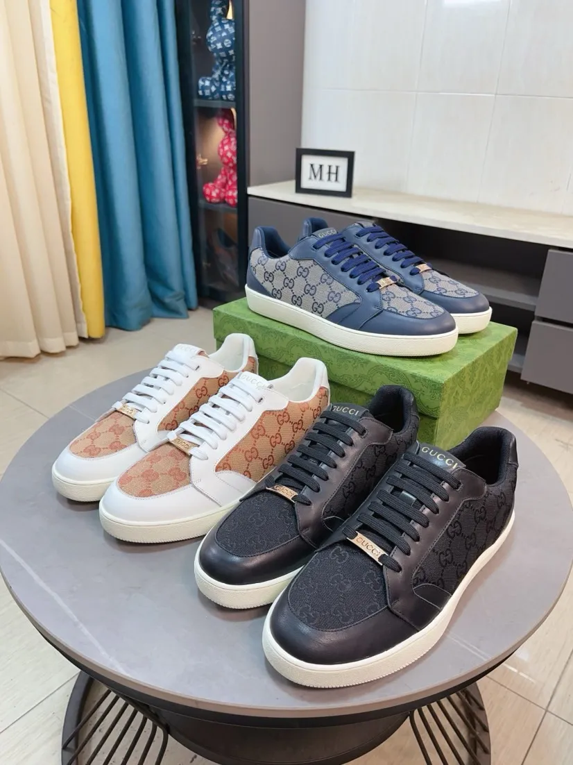Men's shoes 💰400🌹🌹[GUCCI] Gucci's new lace-up casual men's shoes are on the market first, and the materials and workmanship are superior to all versions on the market. The highest quality shipped first-layer cowhide with imported original perforated materials➕Genuine leather lining, privately molded soft outsole, high foot comfort, imported special materials highlight the brand's unique charm, high-end customization 38-44
